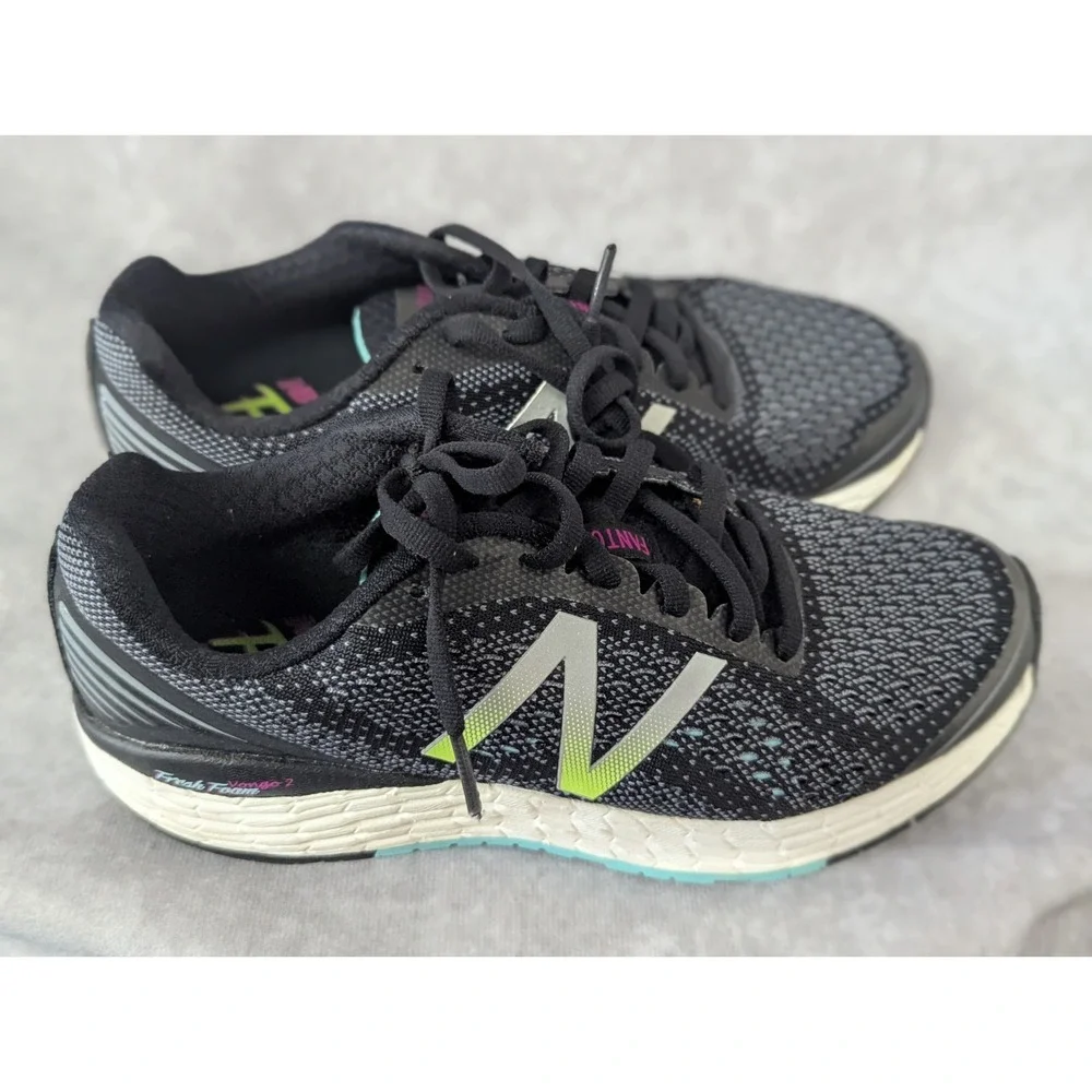NEW New Balance Women's Vongo v2 Running Shoes Size 6 Black/Sea Spray – Fresh Fo